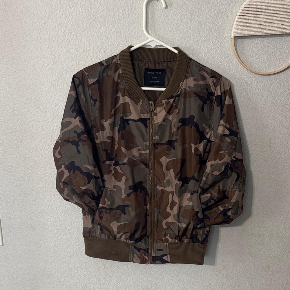 Love Tree Camouflage Zip-Up Jacket
